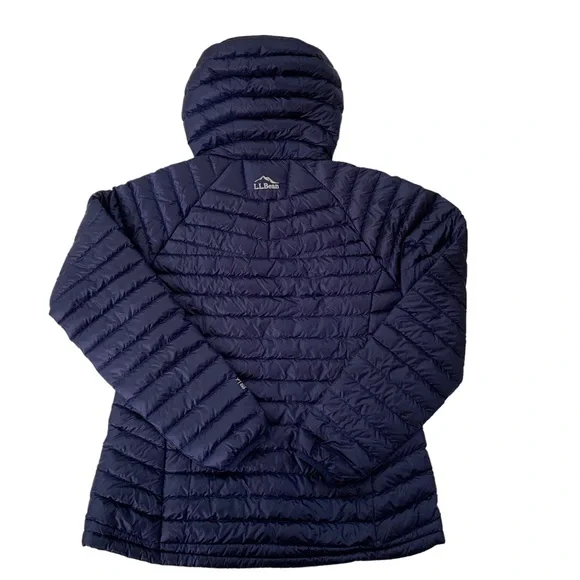 L.L. Bean Women's Ultralight 850 Down Packable Hooded Jacket Navy Size S NWT - Picture 7 of 16